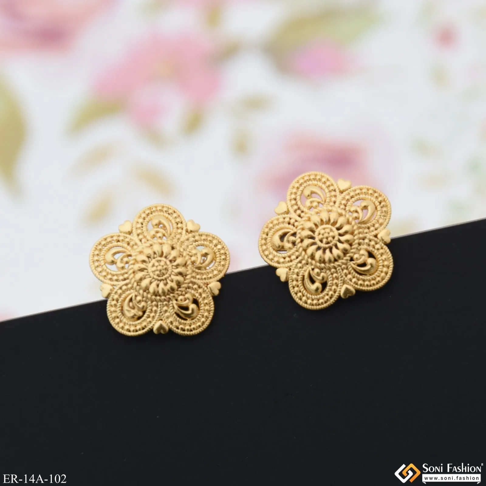 1 Gram Gold Plated Brilliant Design Earrings for Ladies - Style A102