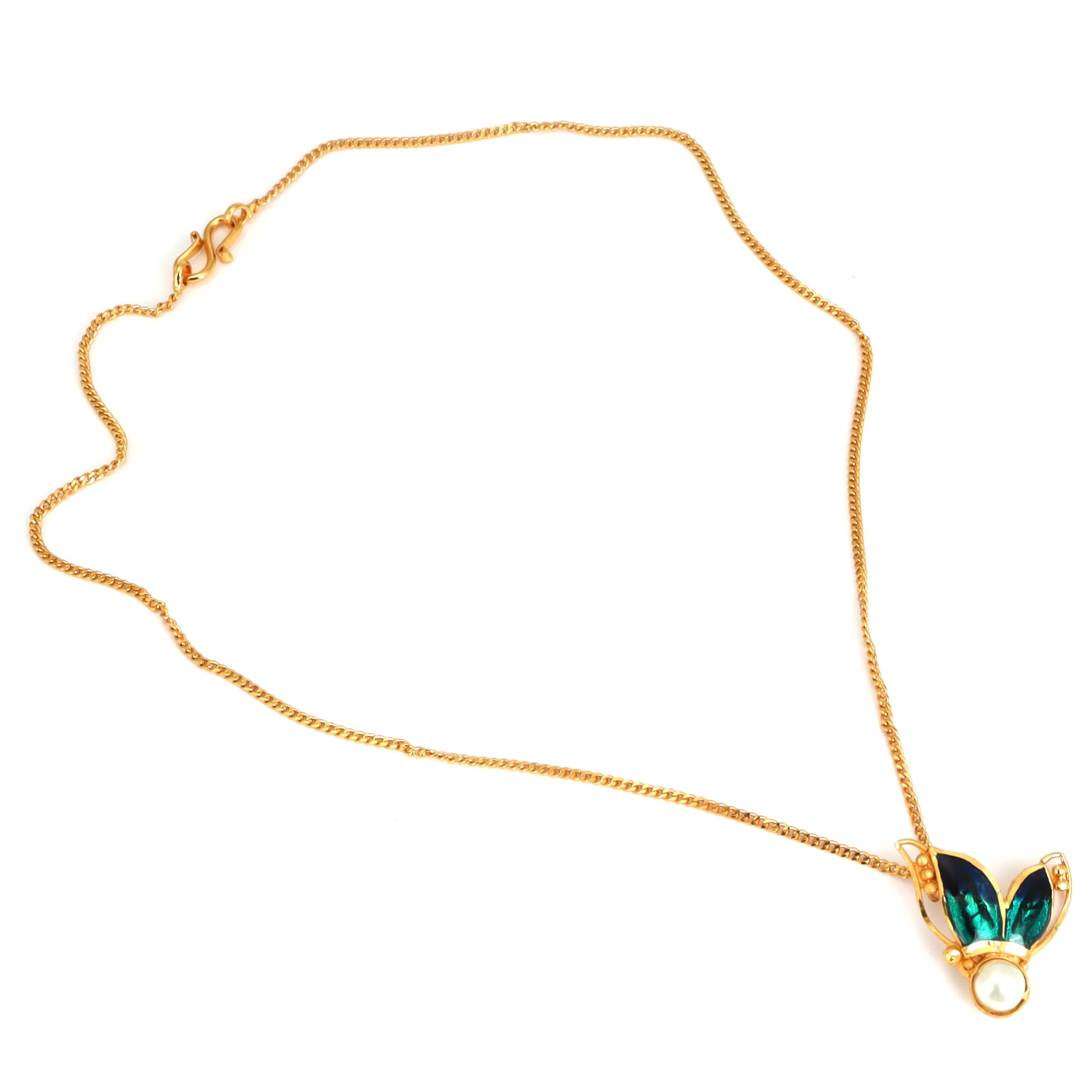 Butterfly Pendant Set With Chain