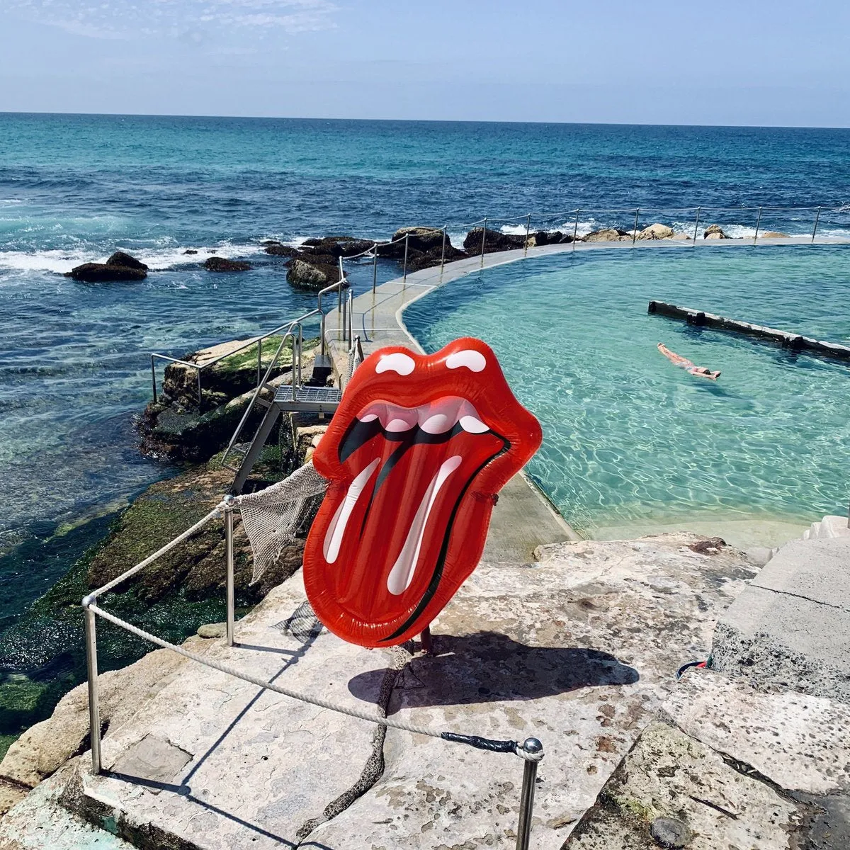 Deluxe Lie On Float - Rolling Stones Lips