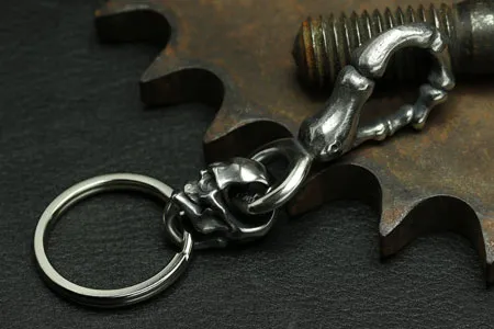 Finger Bone Skull Keyring