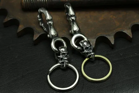 Finger Bone Skull Keyring