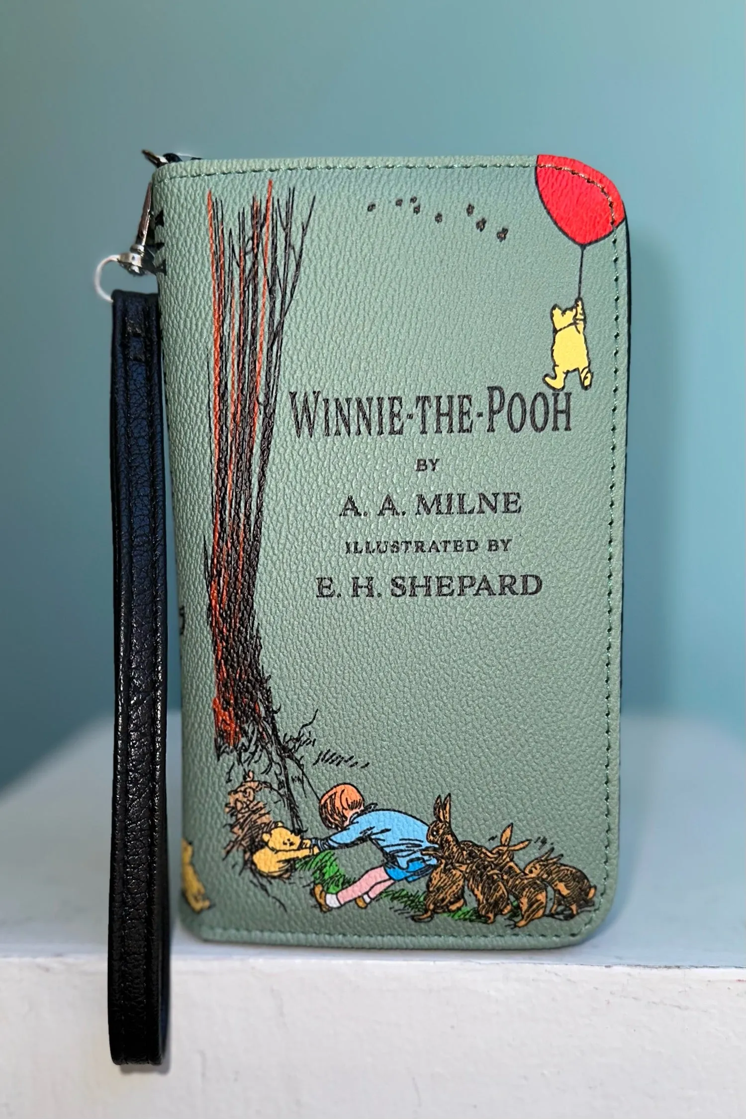 Green Winnie the Pooh Book Wallet