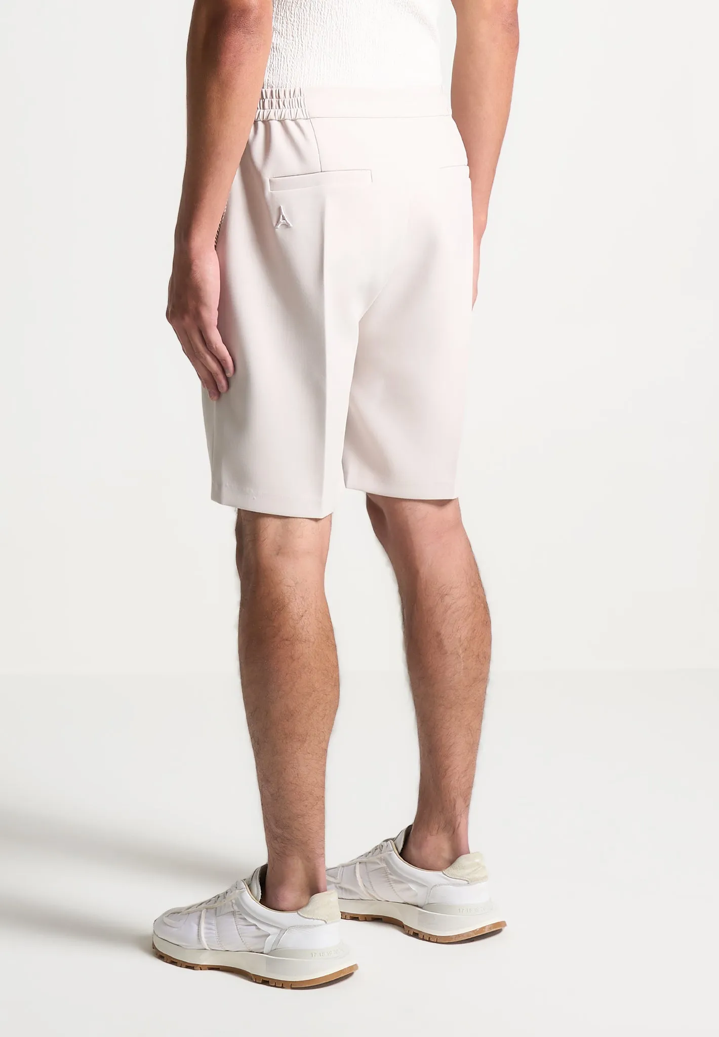 Tailored Shorts With Chain - Stone