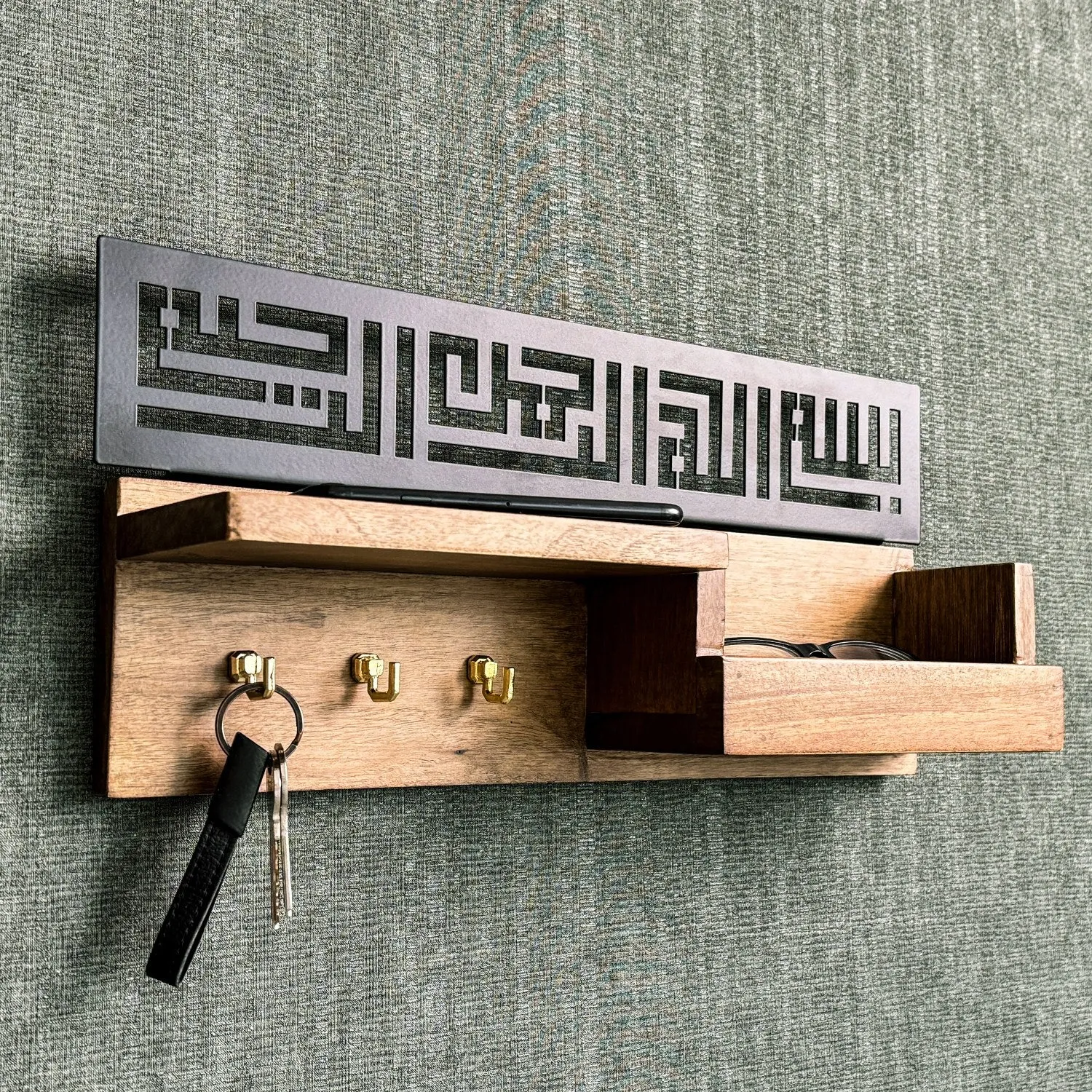 Wood Bismillah Entryway Key Holder - Basmala Kufic Calligraphy Home Decor